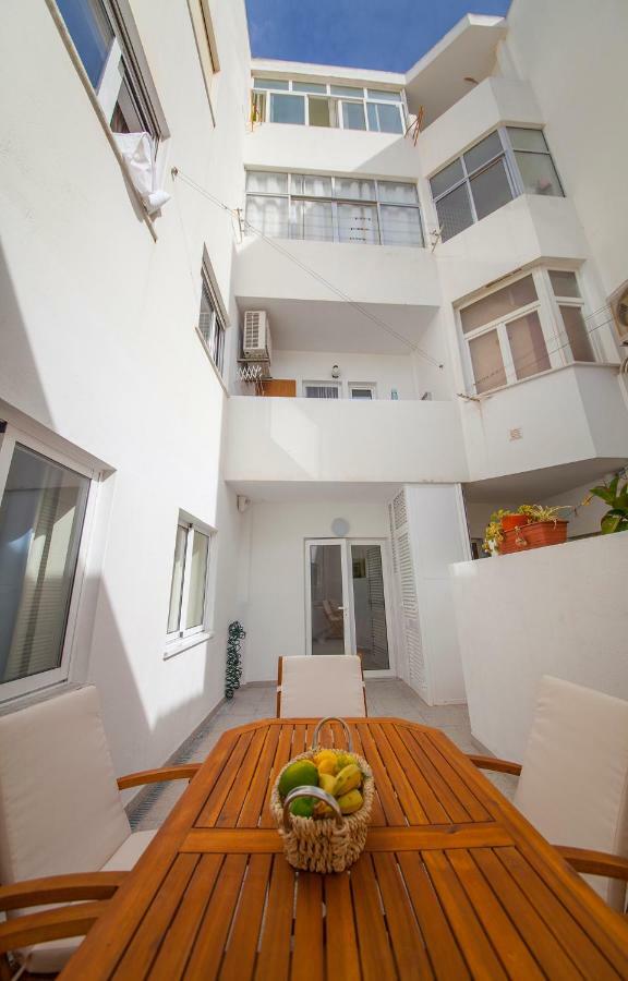 C10 - Lagos Center Apartment Exterior photo