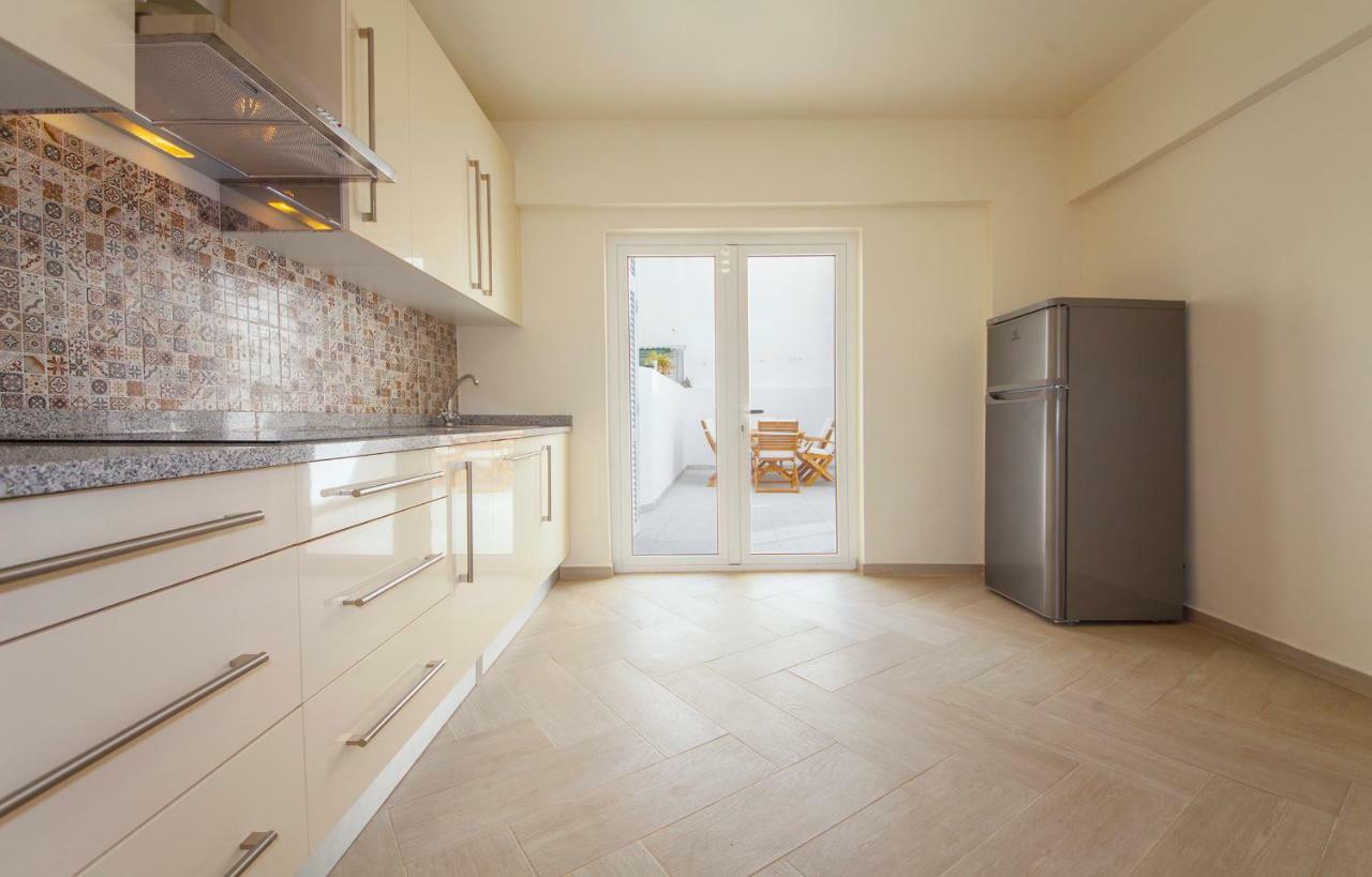 C10 - Lagos Center Apartment Exterior photo